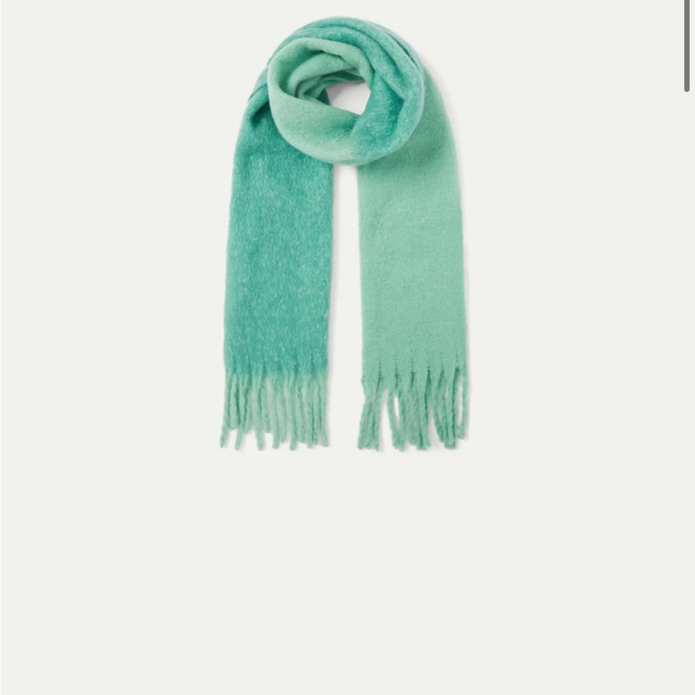 Compania Fantastica Mint Green Women's Scarf with Fringes